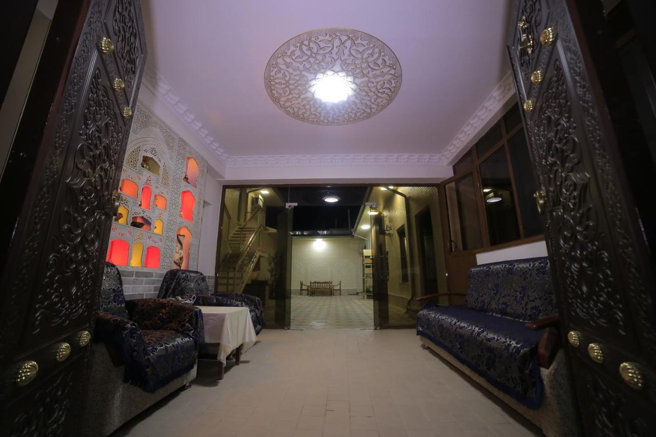 Hotel Hanifa Buchara Exteriör bild