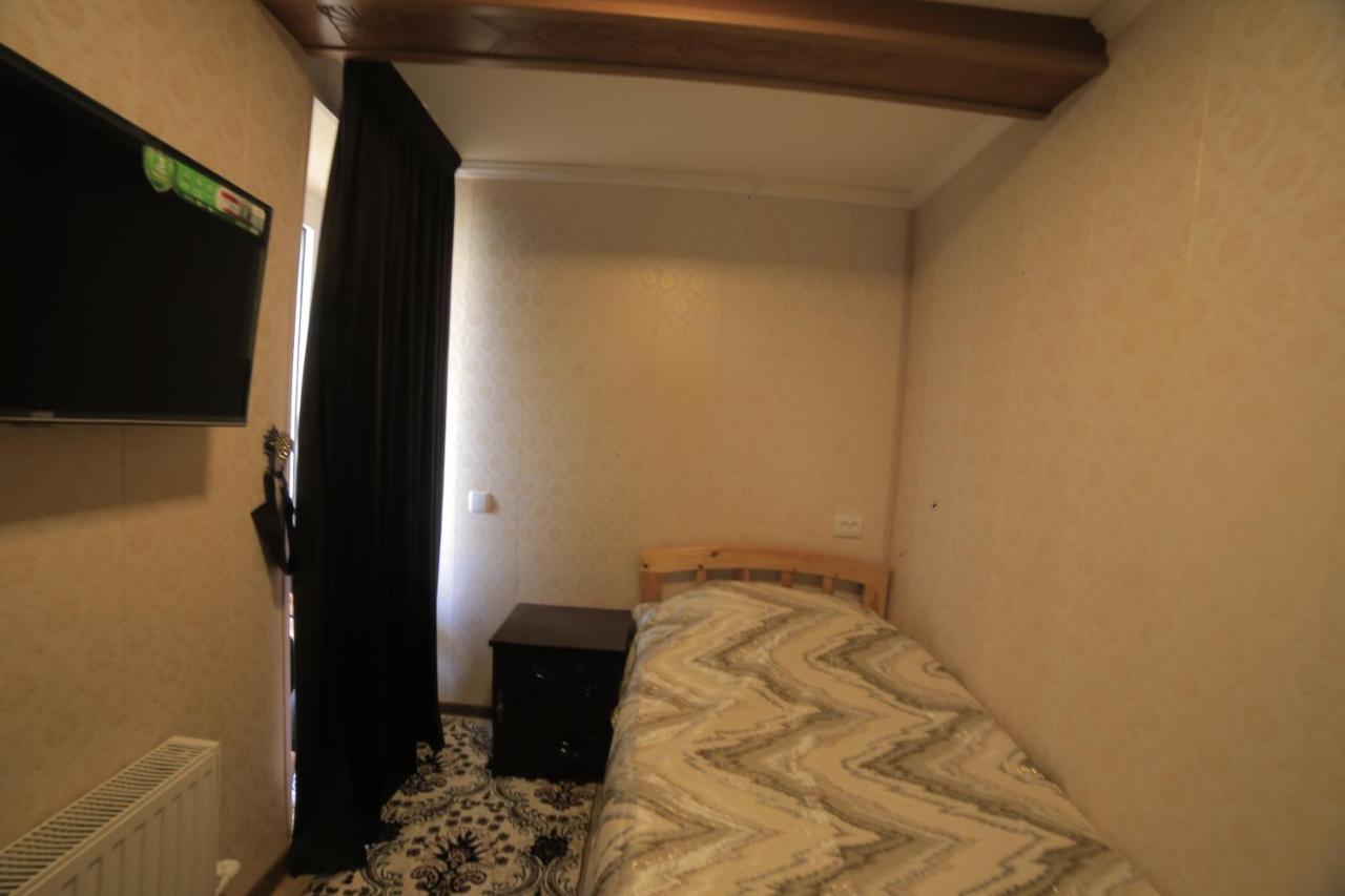 Hotel Hanifa Buchara Exteriör bild